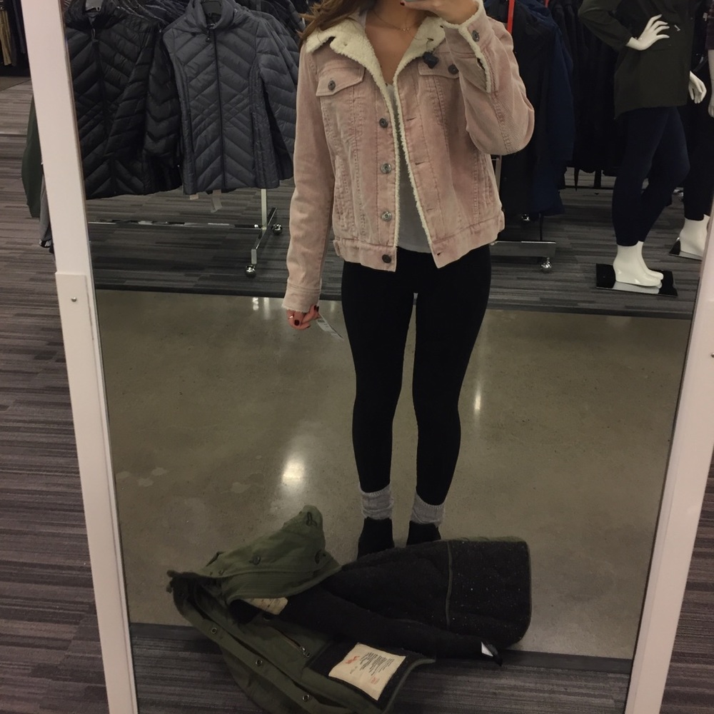 NWT Bcbg generation Sherpa jacket in light pink